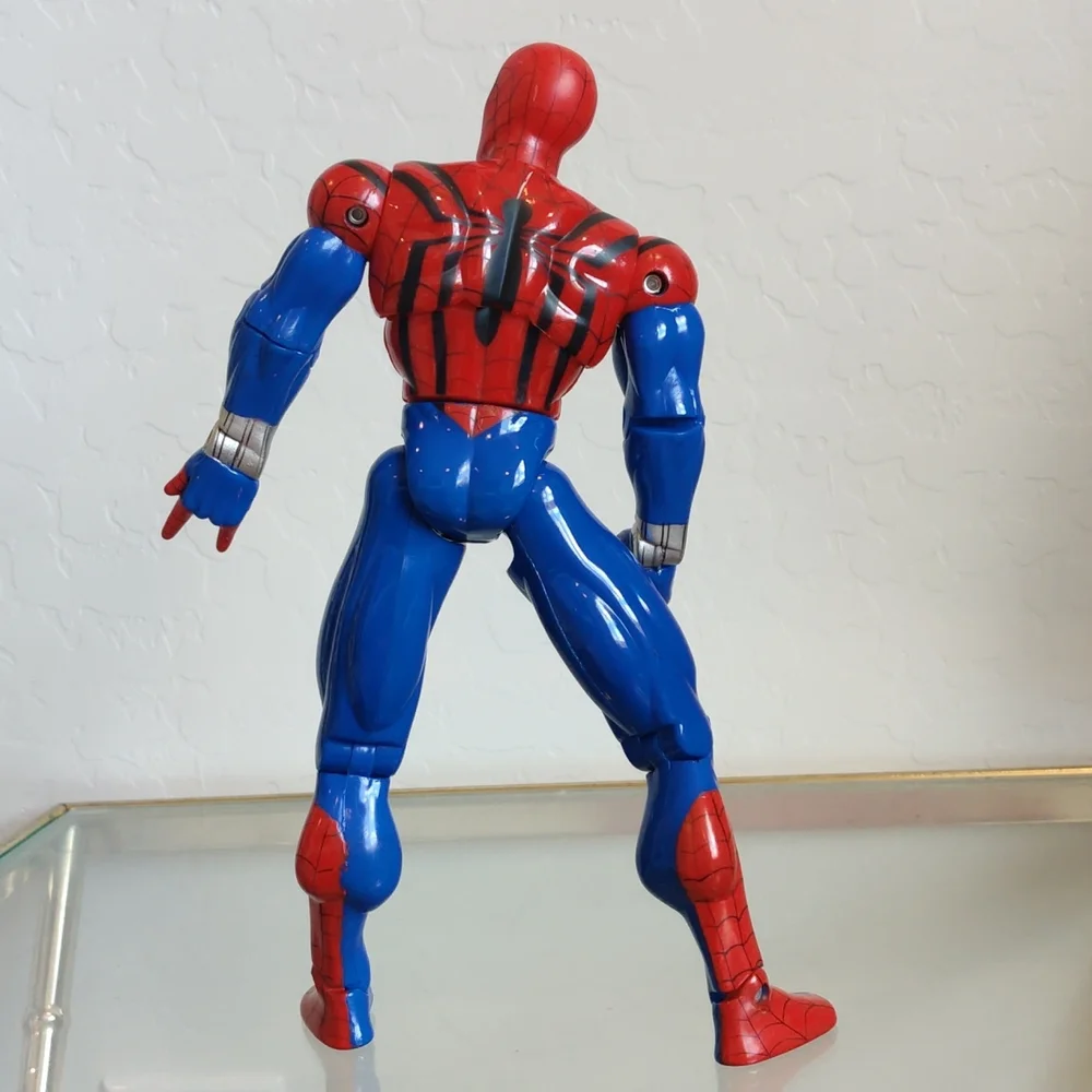 Spiderman Action Figure - Picture 4 of 8